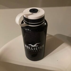 Hollister California Black White Sports Water Bottle 32oz 1000ml